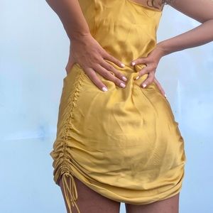 Aritzia Wilfred Xxs mustard silk dress